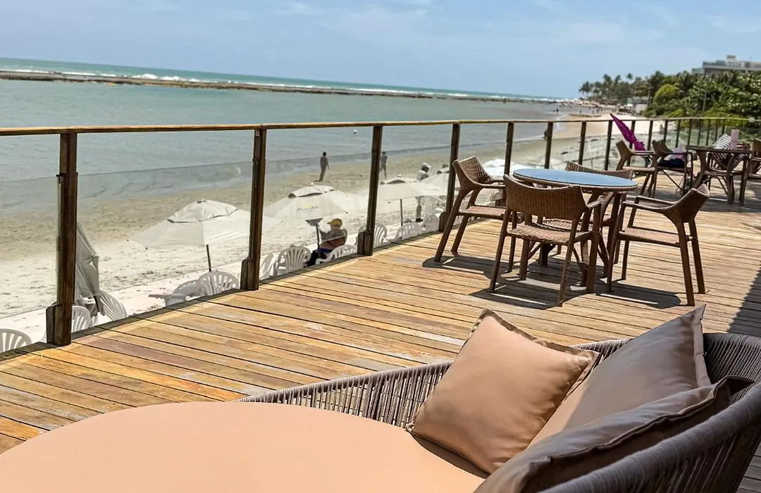 Pé na Areia - Muro Alto - Porto de Galinhas-1